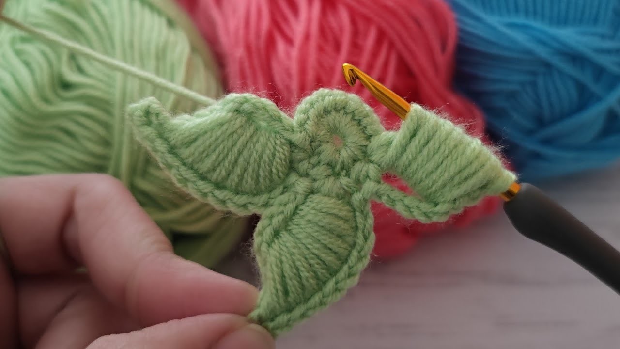????????crafting the cutest crochet flower - you won't believe what happens next - Very easy knit flower