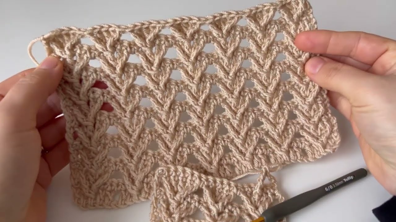 GORGEOUS ! ???????? Easy Crochet Baby Blanket Pattern for Beginners. Shawl Patterns. SUBTITLES