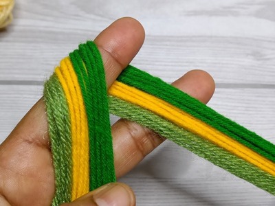 2 Superb Woolen Yarn Flower making ideas with Finger | Easy Sewing Hack