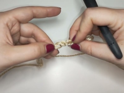 Crochet 101: How to start and make the foundation chain