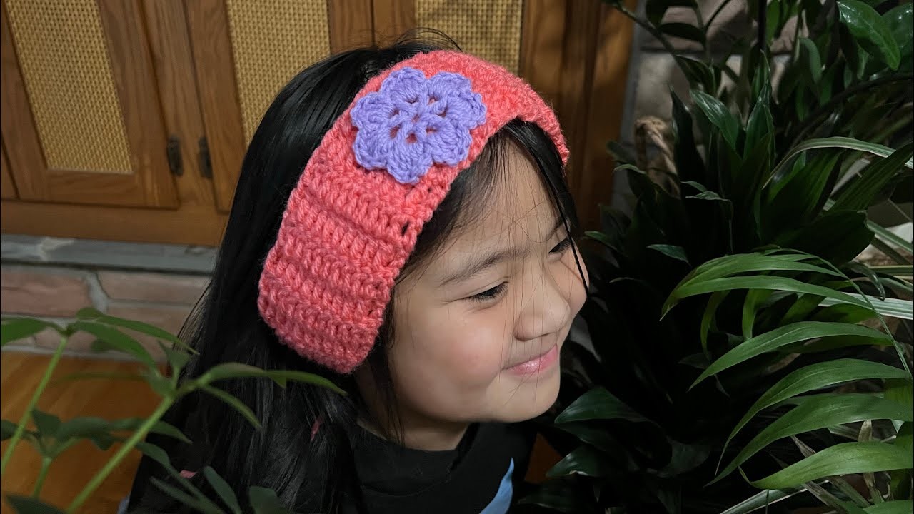 Crochet headband for girl #crochetheadband #lovegarden