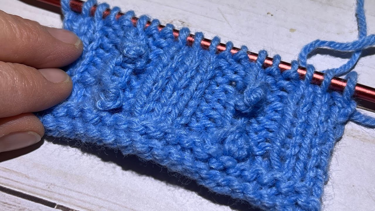 Knit: Vertical bobble stitch