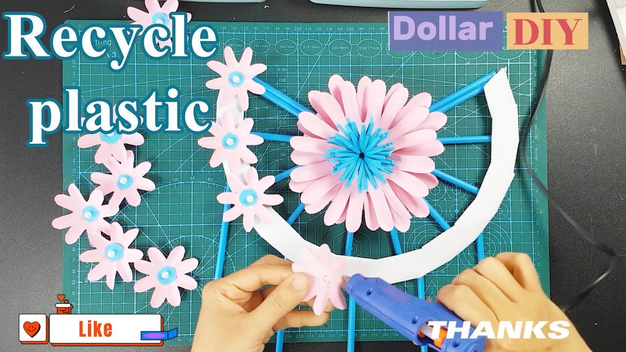 Dollar - DIY | Recycle plastic straws and the ending is so beautiful.Paper Craft For Home Decoration