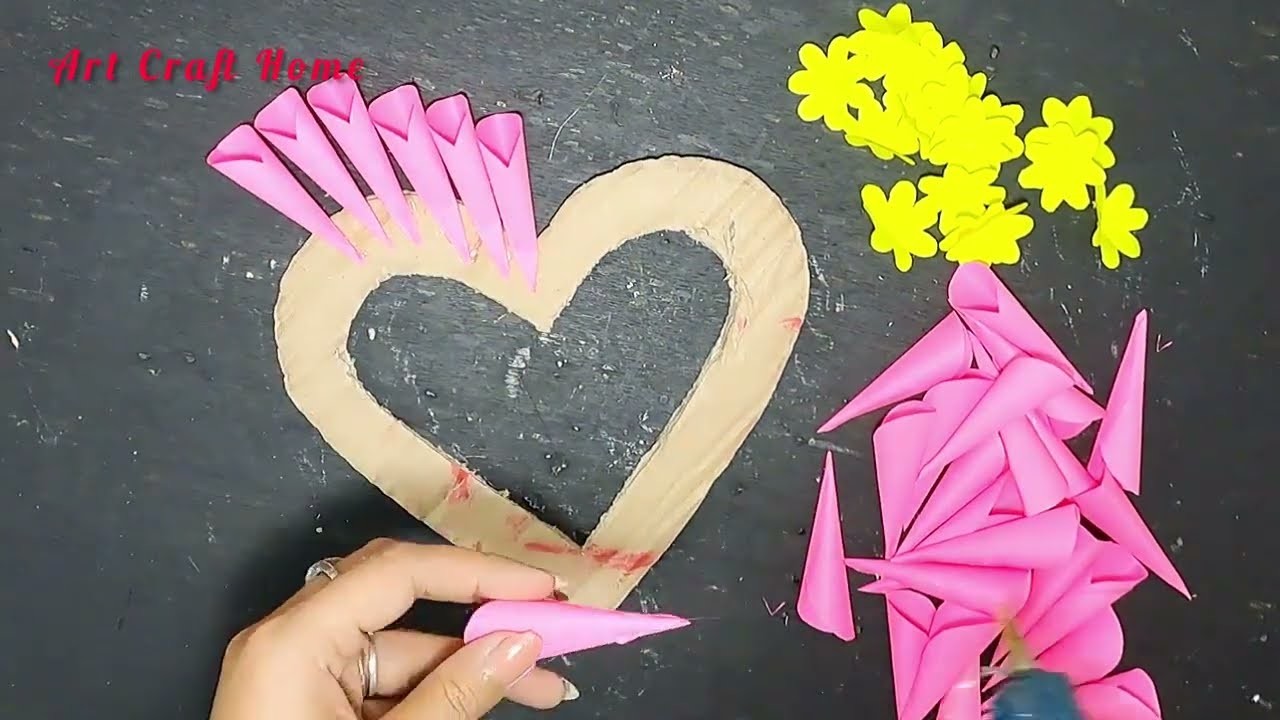 Unique Paper Heart Wall Hanging||Valentine's Day Craft ideas|| DIY Paper Craft